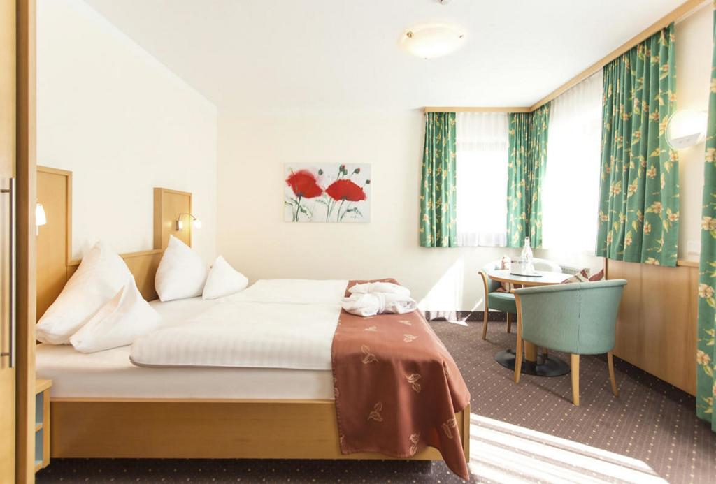 Hotel Das Vier slide 5