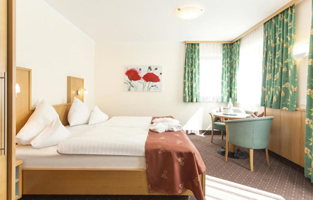 Hotel Das Vier slide 5