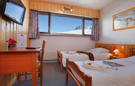 Hotel Eliova Le Chaix slide 4