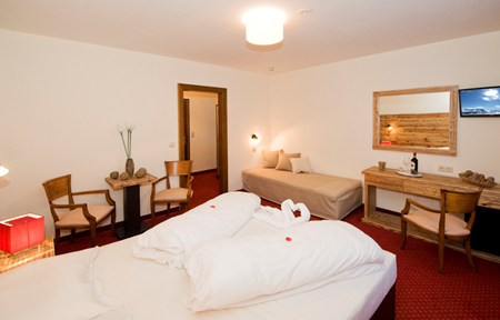 Hotel Panorama Landhaus slide 5