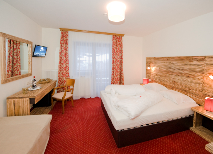 Hotel Panorama Landhaus slide 4