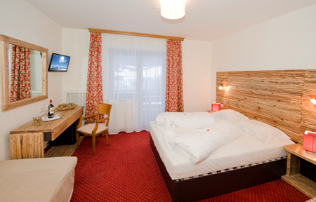 Hotel Panorama Landhaus slide 4