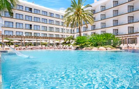 Sumus Hotel Stella & Spa slide 2