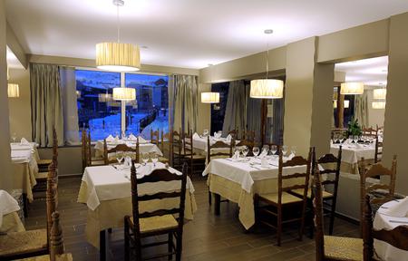 Hotel Kandahar slide 3