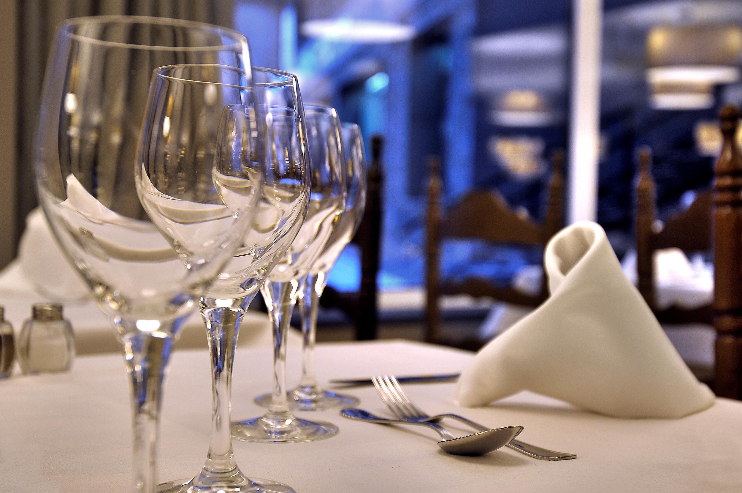 Hotel Kandahar slide 4