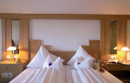 Hotel Inntalerhof - das Panorama slide 3