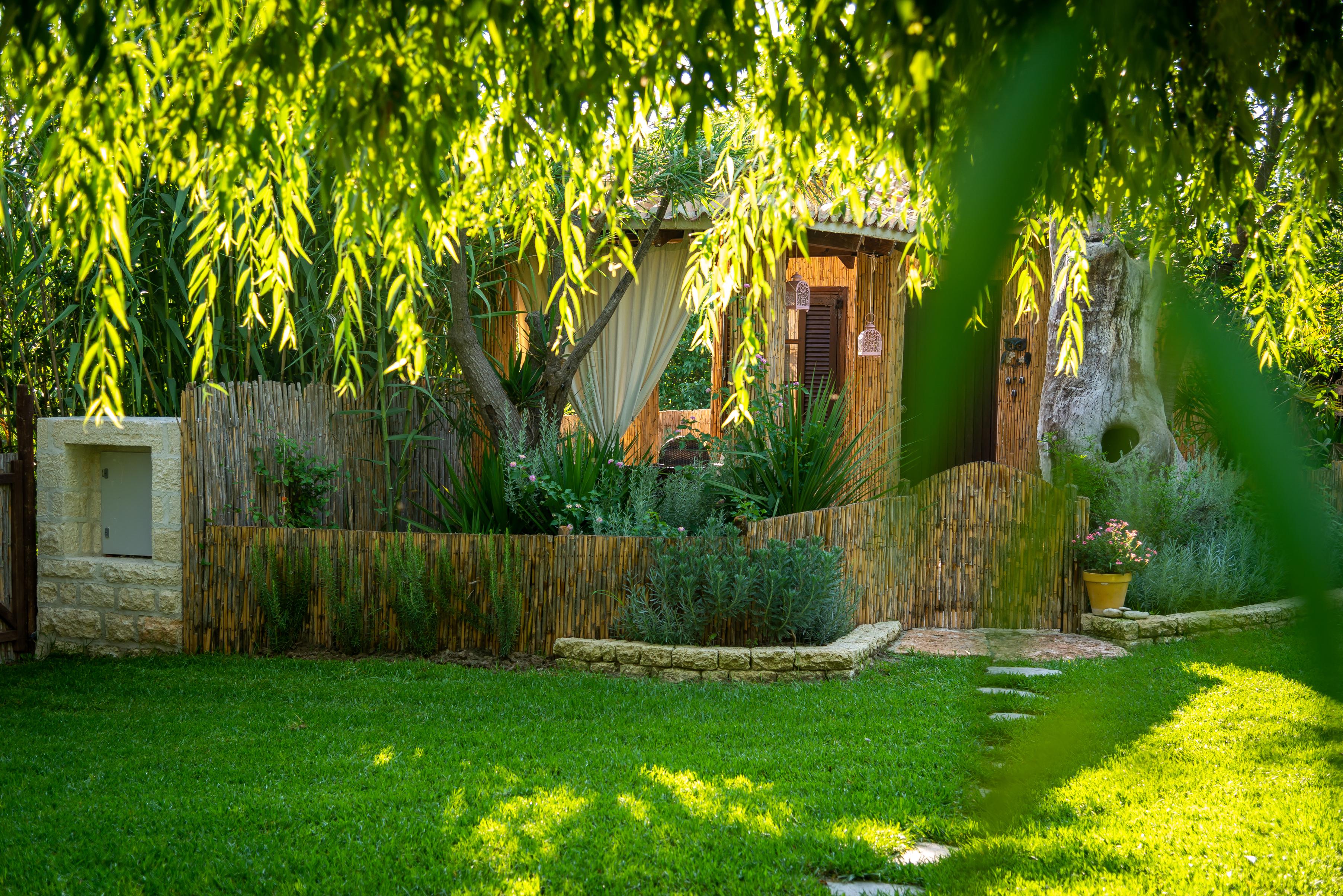 Hotel Achtis slide 3