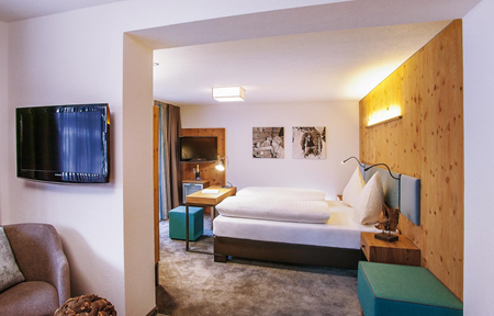 Sporthotel Piz Buin  slide 3