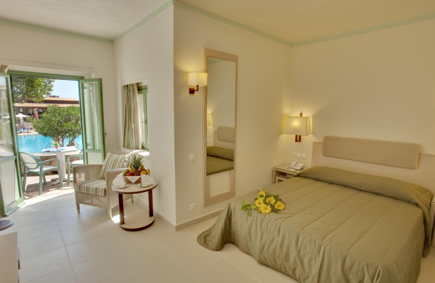 Hotel Silva Beach slide 5