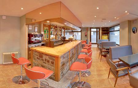 Hotel Guineu slide 3