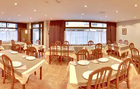 Hotel Guineu slide 2