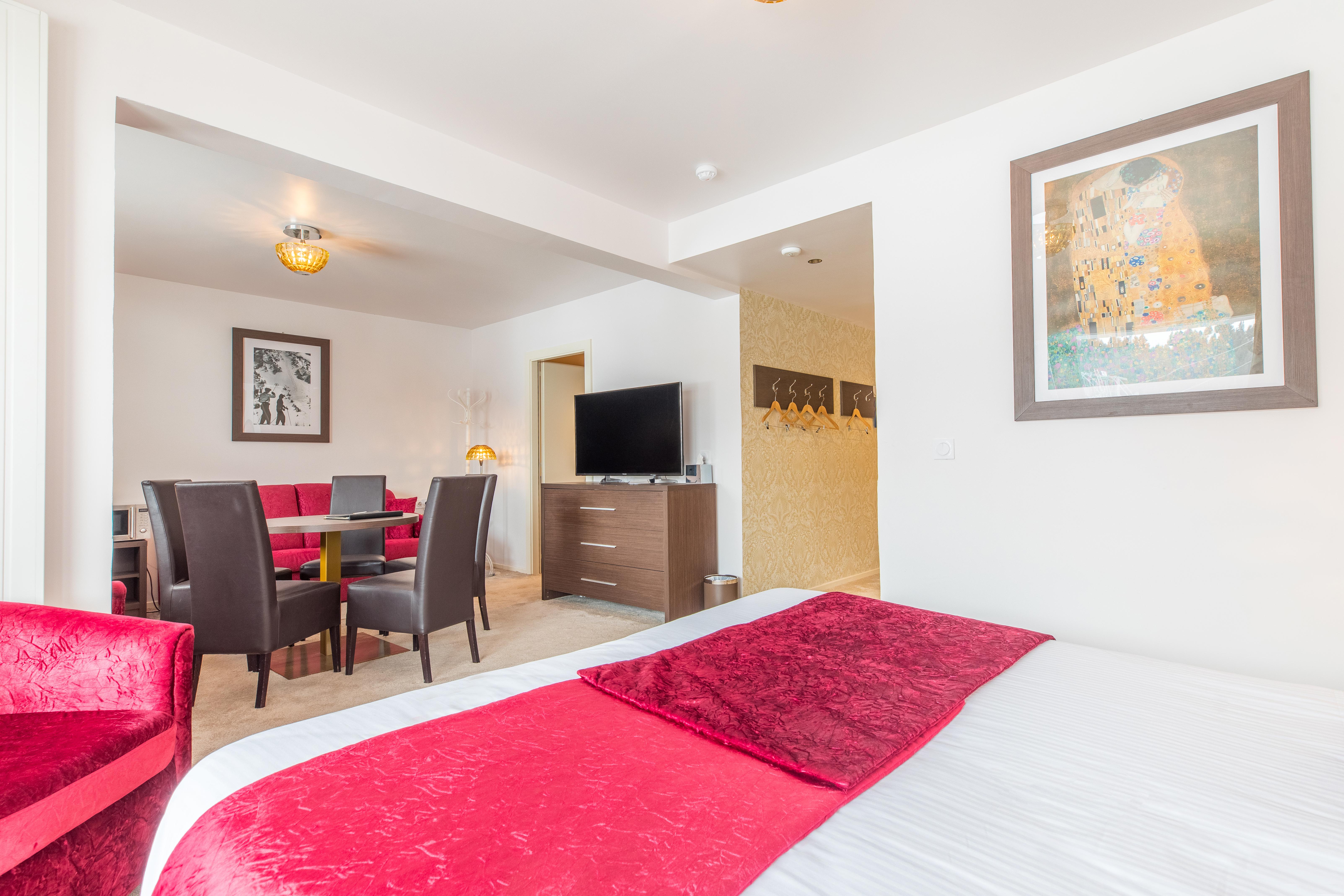 Hotel Le Mottaret slide 3