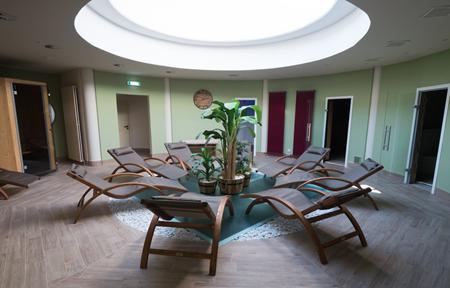 Slothotel Rosenegg slide 5