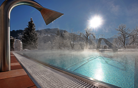 Hotel Landgut Zapfenhof slide 4