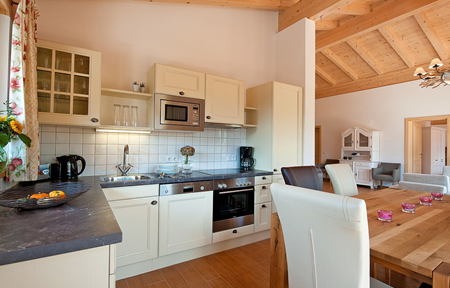 Hotel & Lejligheder Maria Alm  slide 4