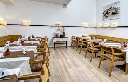 Hotel Maria Alm slide 3