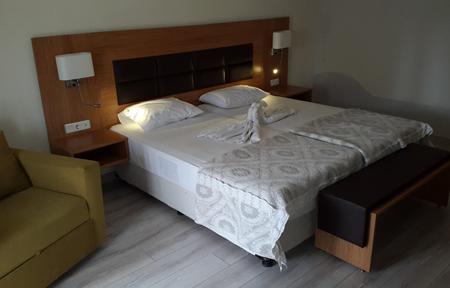 Hotel Begonville slide 4