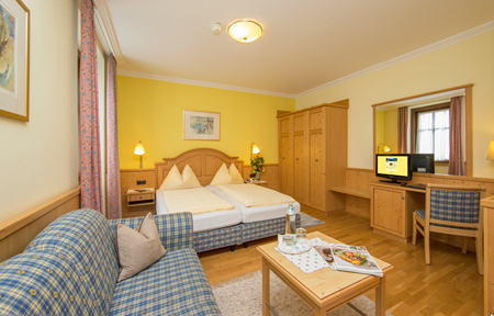 Sporthotel Lebzelter slide 3