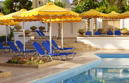 Hotel Mitsis Petit Palais Beach