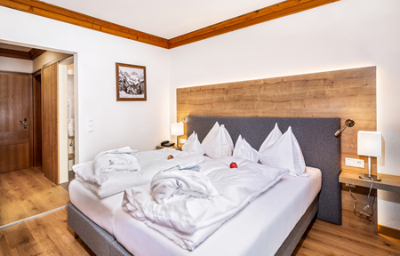 Hotel Unterhof slide 2