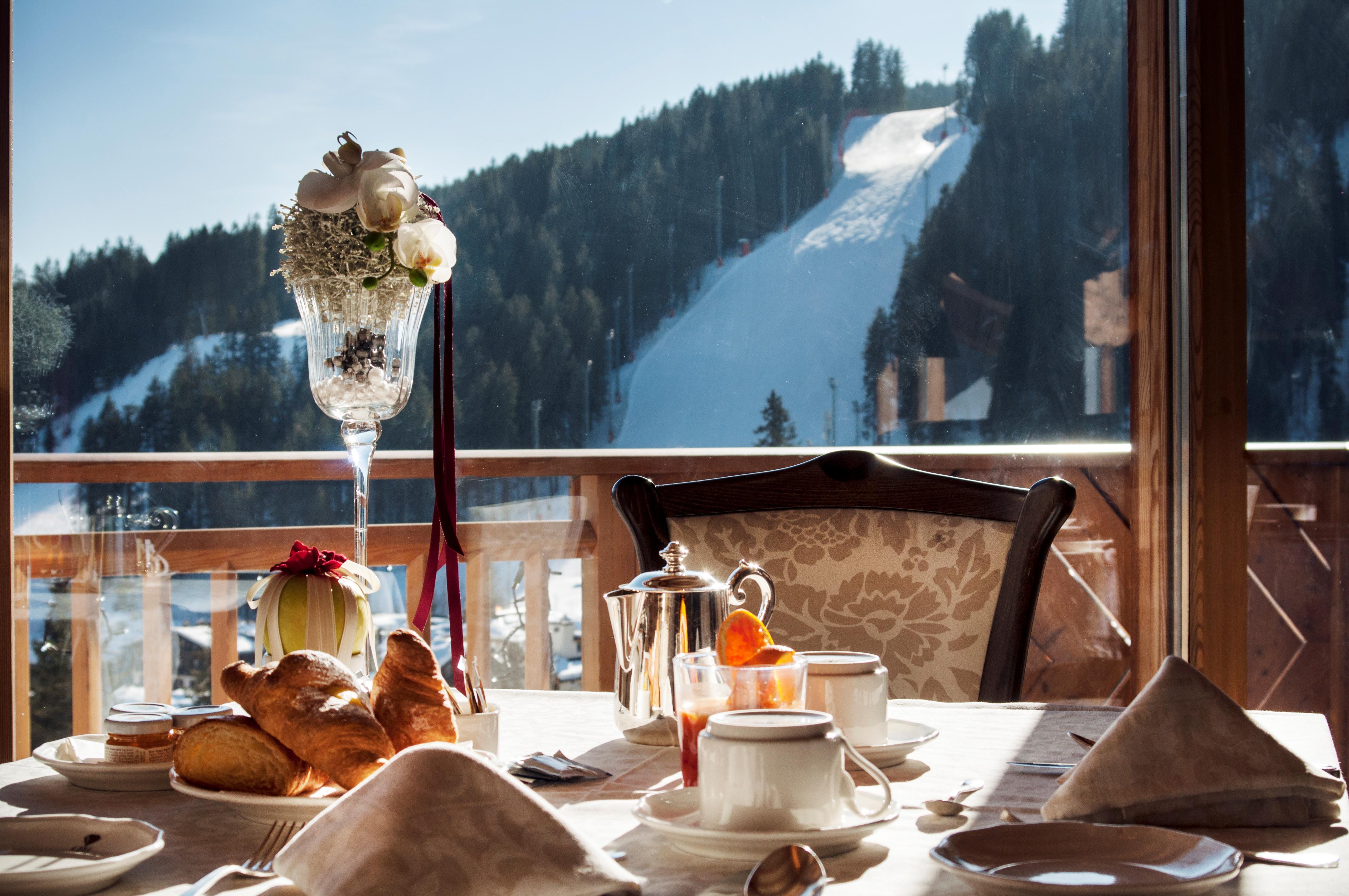 Hotel Cristal Palace slide 3