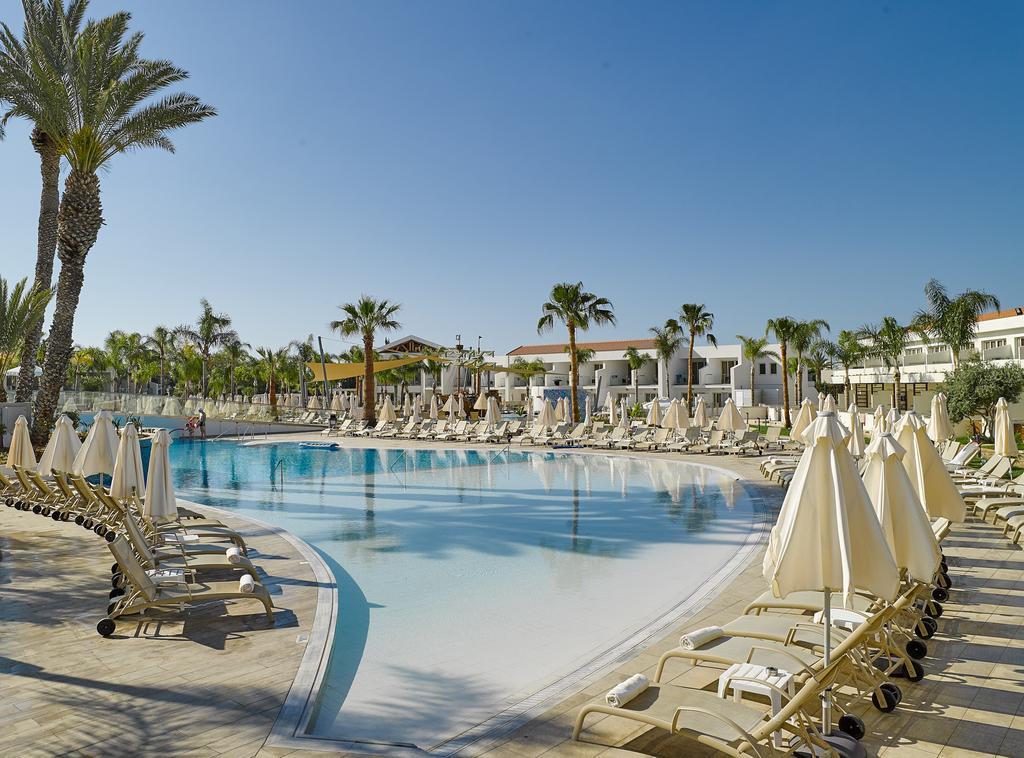 Hotel Olympic Lagoon Resort slide 5