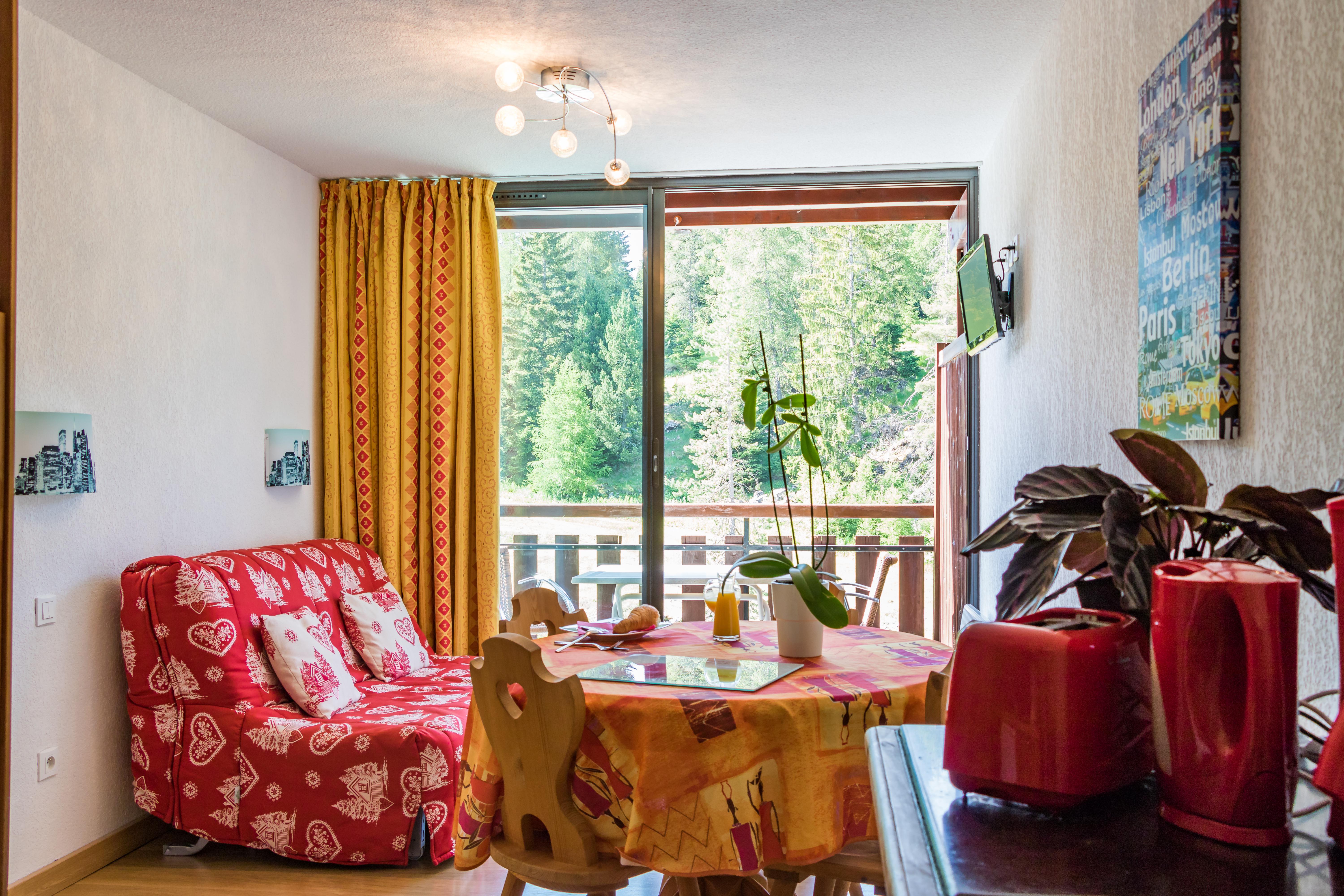 Hotel Club Chalets Margot slide 5