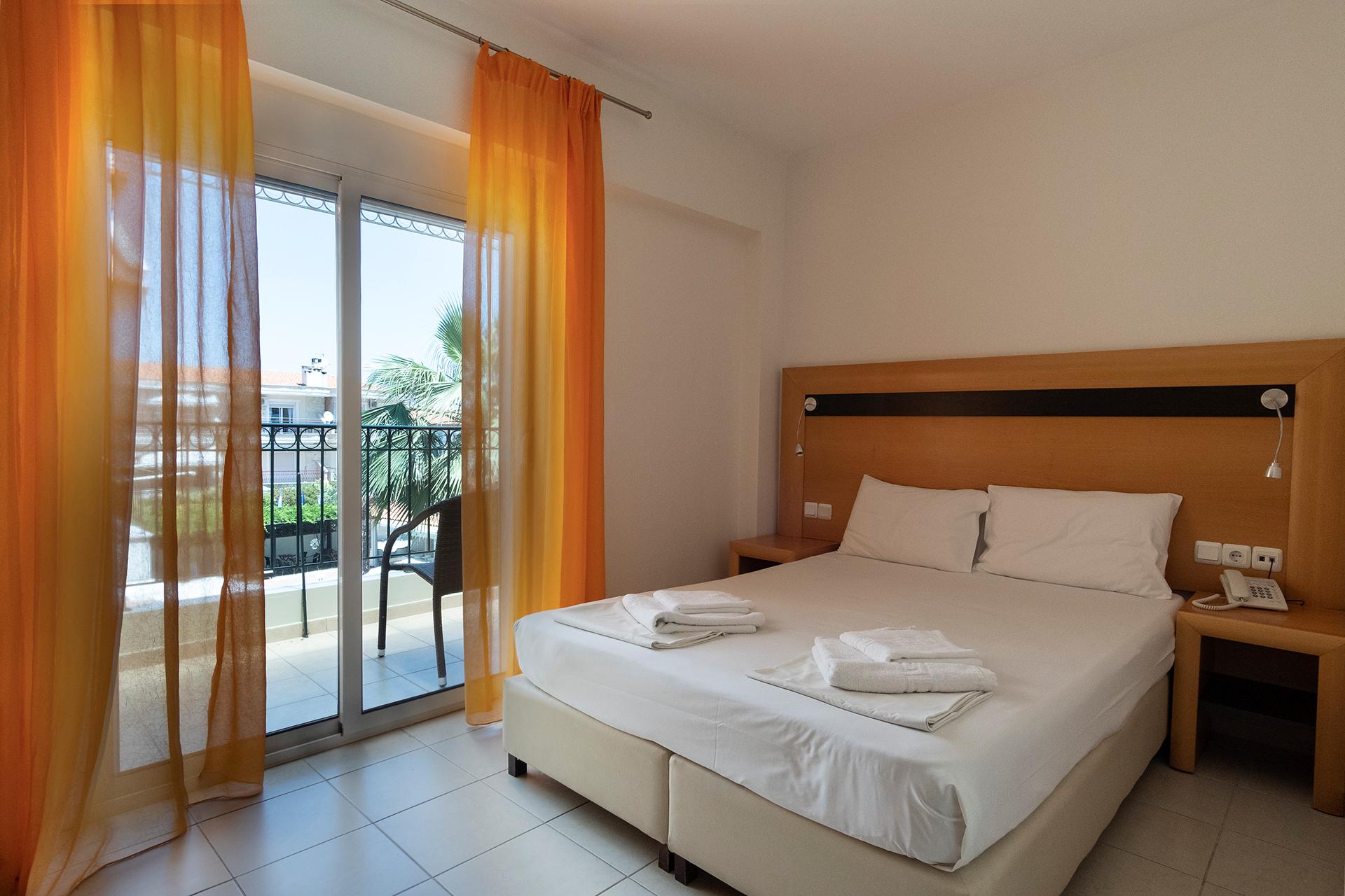 Hotel Olympia slide 3