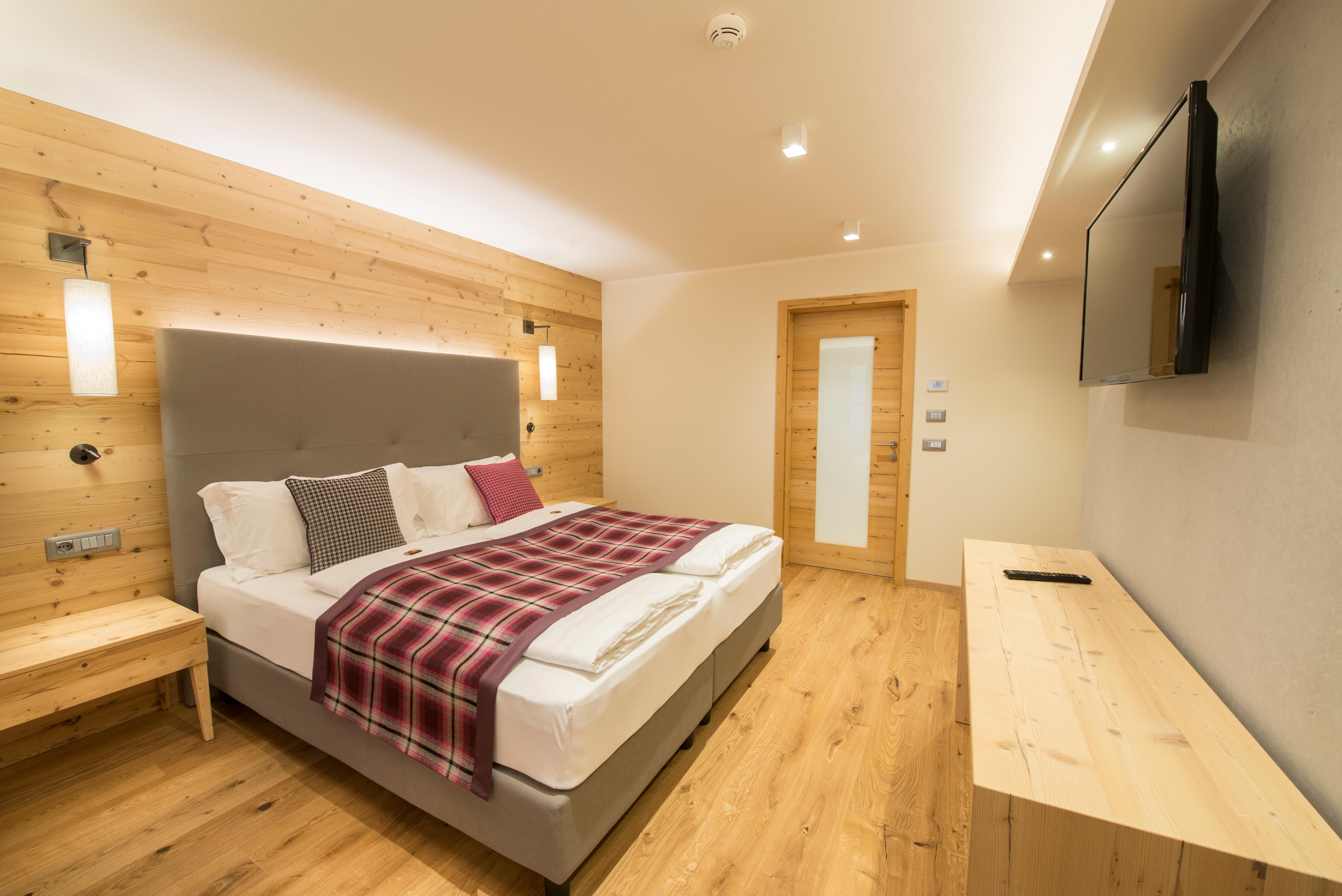 Hotel Monte Giner slide 5