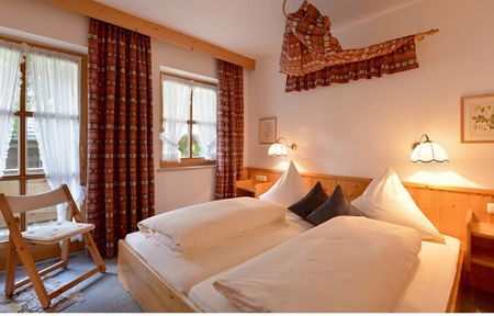 Haus Gaisberger Apartments slide 3