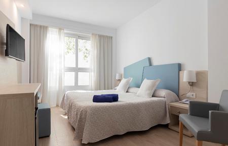 Hotel Palia Las Palomas slide 3