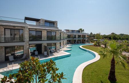 Hotel Portes Lithos Luxury Resort slide 2