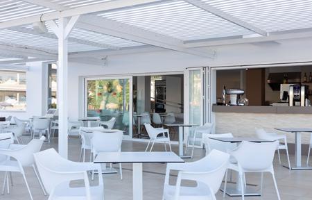 Hotel Palia La Roca slide 3