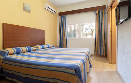 Hotel Palia La Roca slide 5