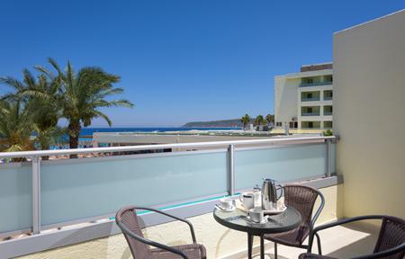 Hotel Avra Beach Resort slide 4