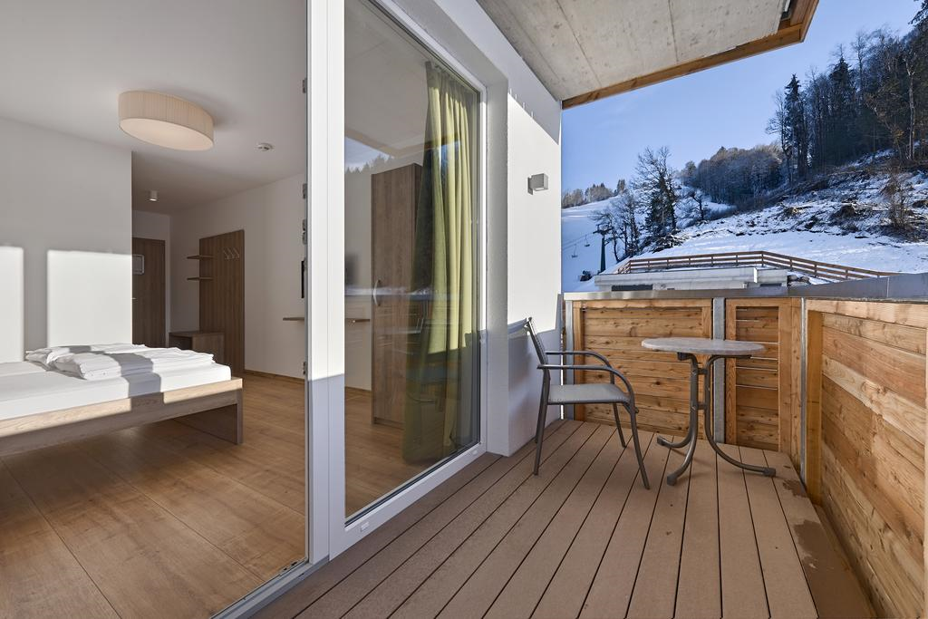 COOEE Alpin Hotel Kitzbüheler Alpen slide 3