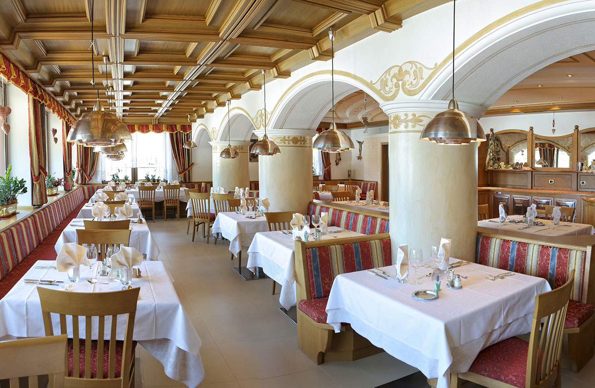 Hotel Astor Suites B&B slide 4