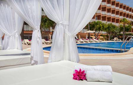 Hotel HM Isabela - Voksenhotel slide 2