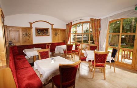 Hotel Garni Obermair  slide 5