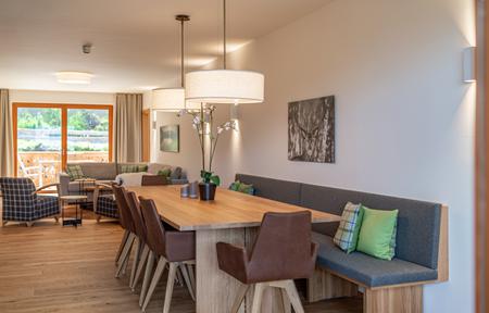 Skylodge Alpine Homes slide 3