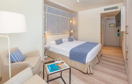 Hotel Corallium Beach by Lopesan - Voksenhotel slide 3