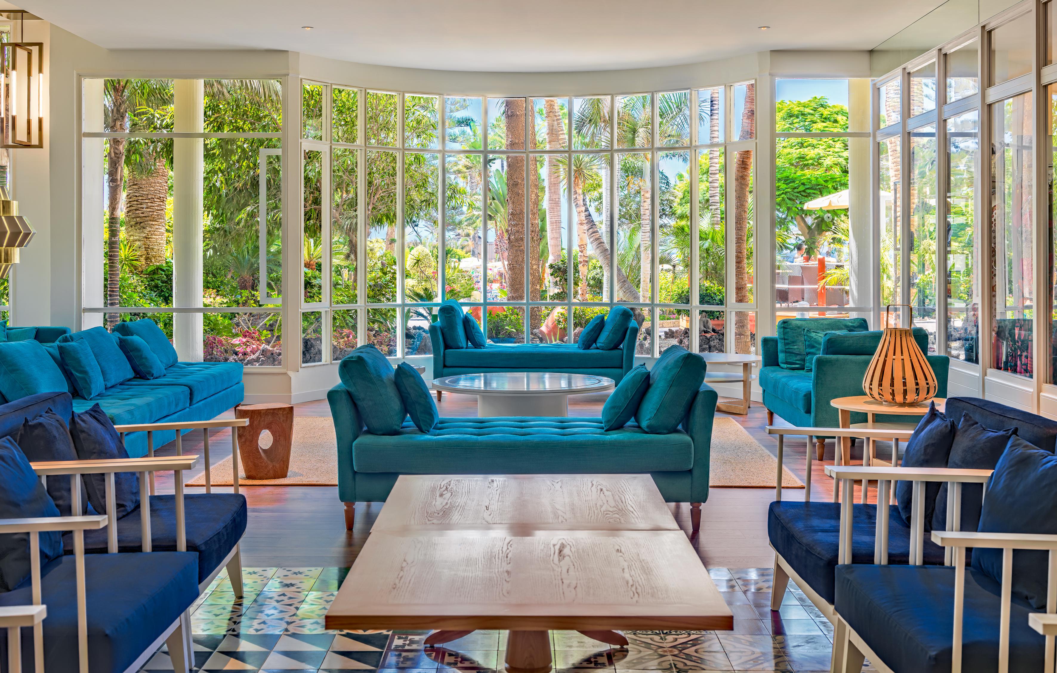 Hotel H10 Las Palmeras slide 5