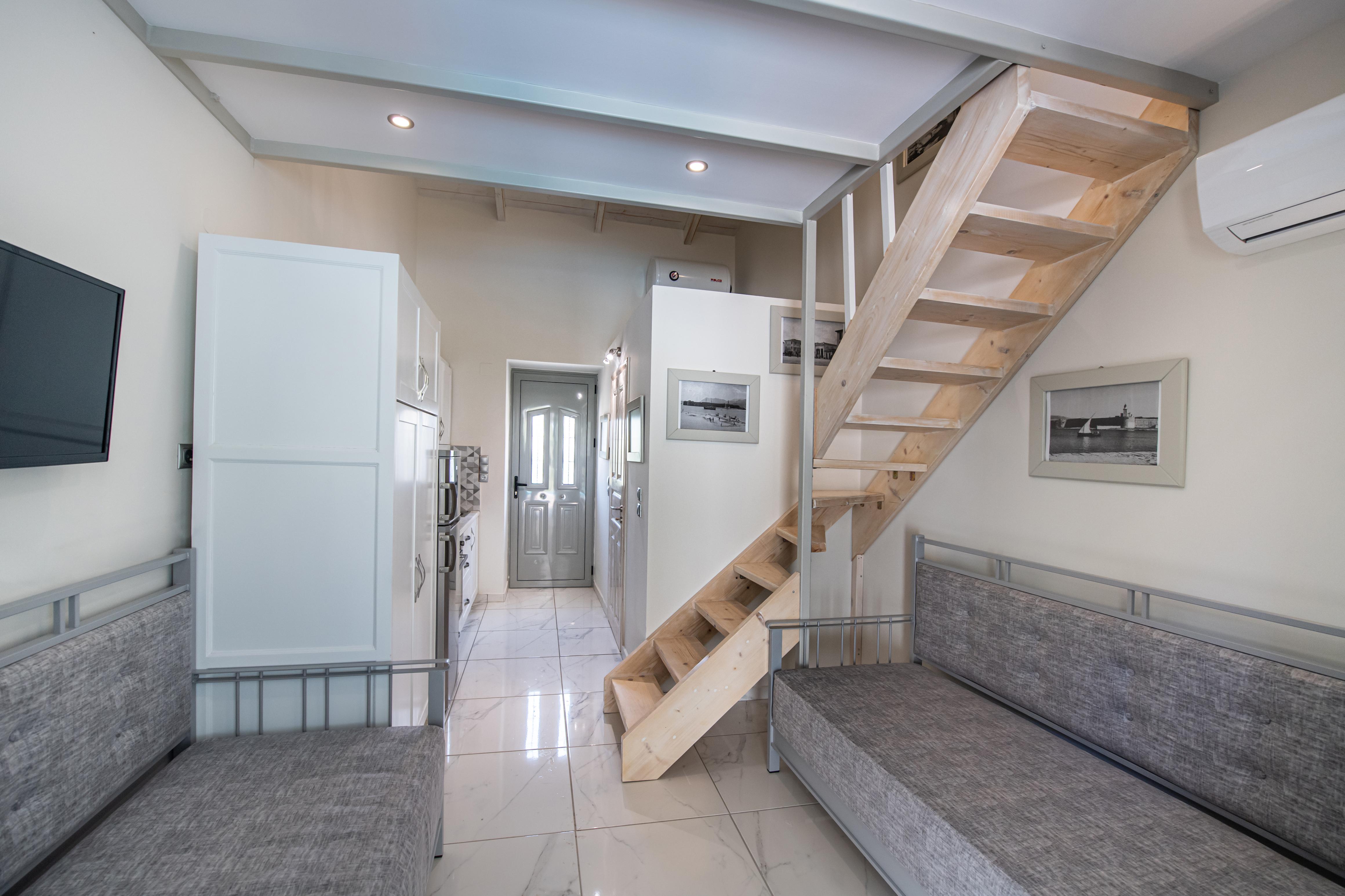 Kastro Maistro Suites med privat pool slide 3