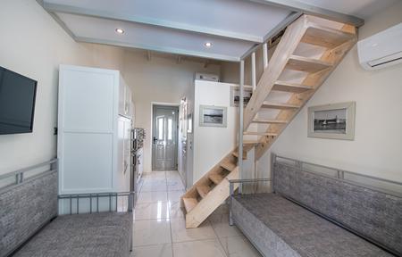 Kastro Maistro Suites med privat pool slide 3