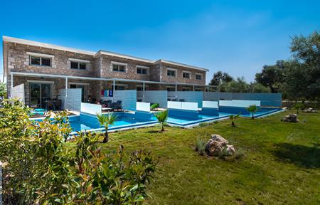 Kastro Maistro Suites med privat pool