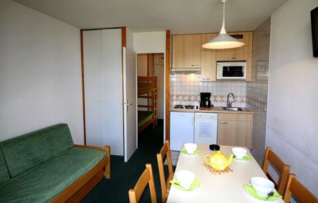 Résidence le Home club slide 5