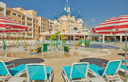 Bahia Principe Fantasia Tenerife slide 4