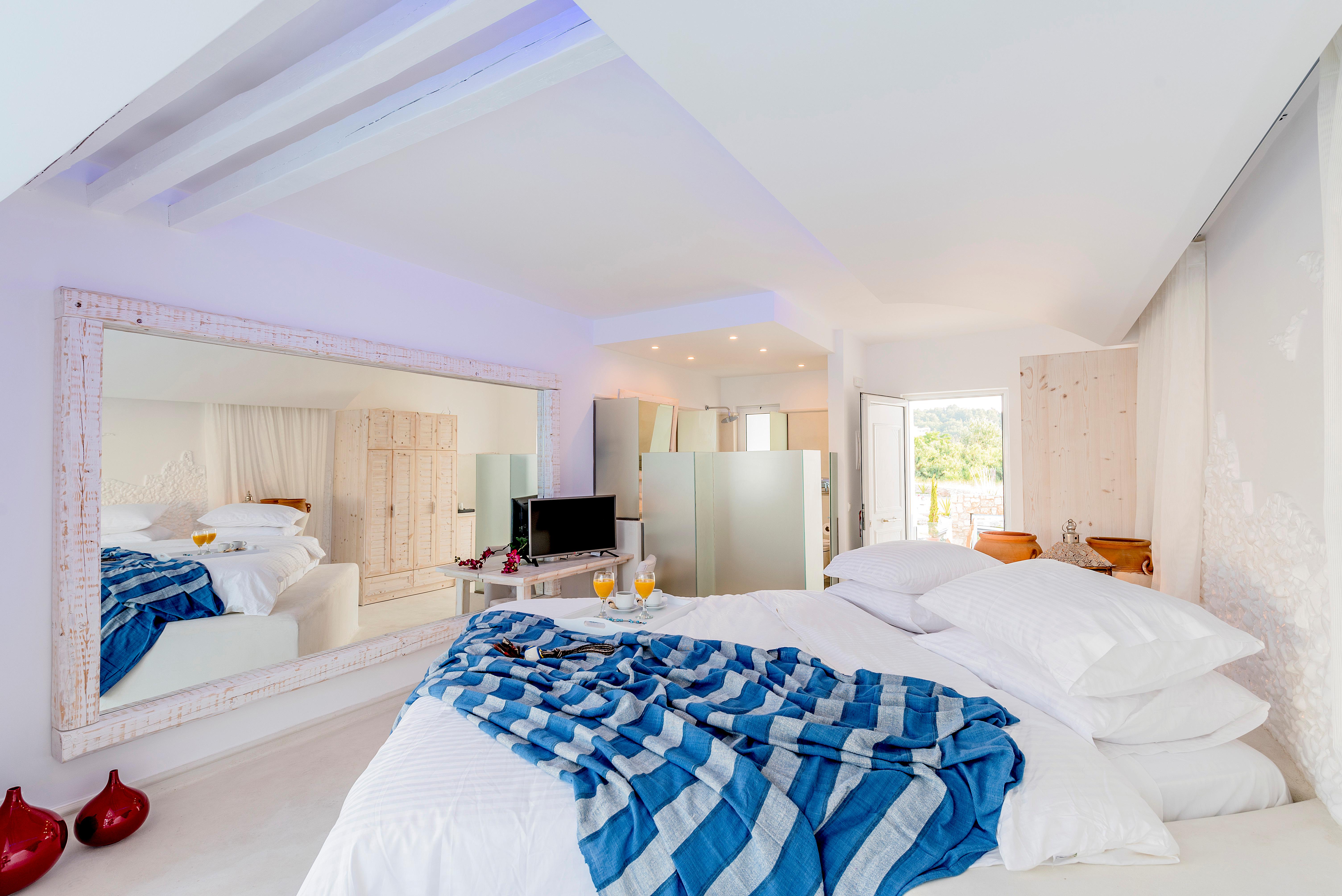 Kouros Home & Suites - voksenhotel 16+ slide 3