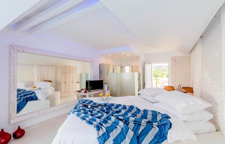 Kouros Home & Suites - voksenhotel 16+ billede 3