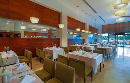 Hotel Baia Lara slide 5